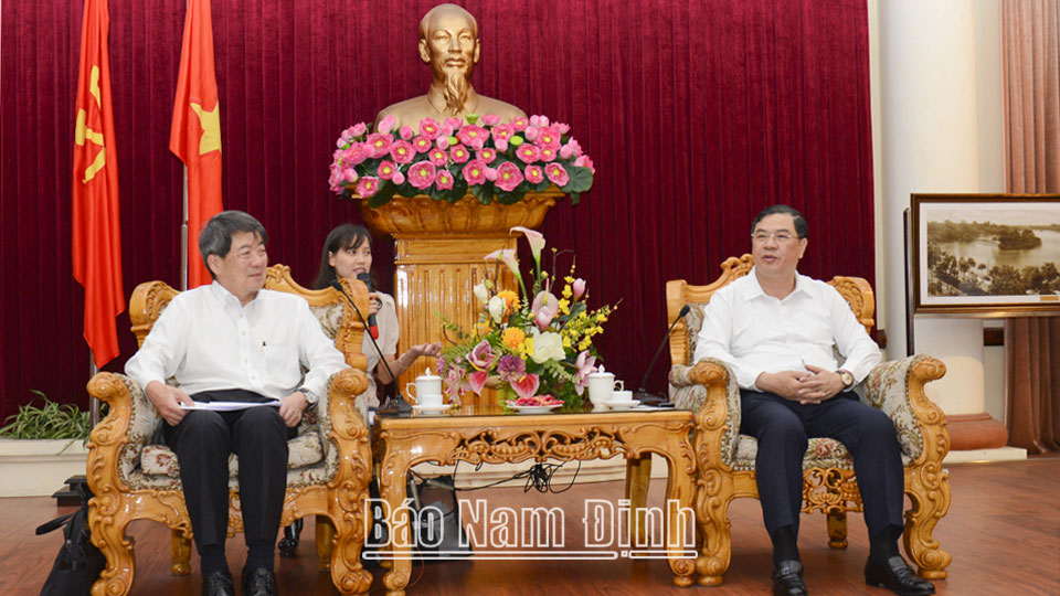 Các đồng chí lãnh đạo tỉnh Nam Định làm việc với lãnh đạo Tập đoàn Toray (Nhật Bản)