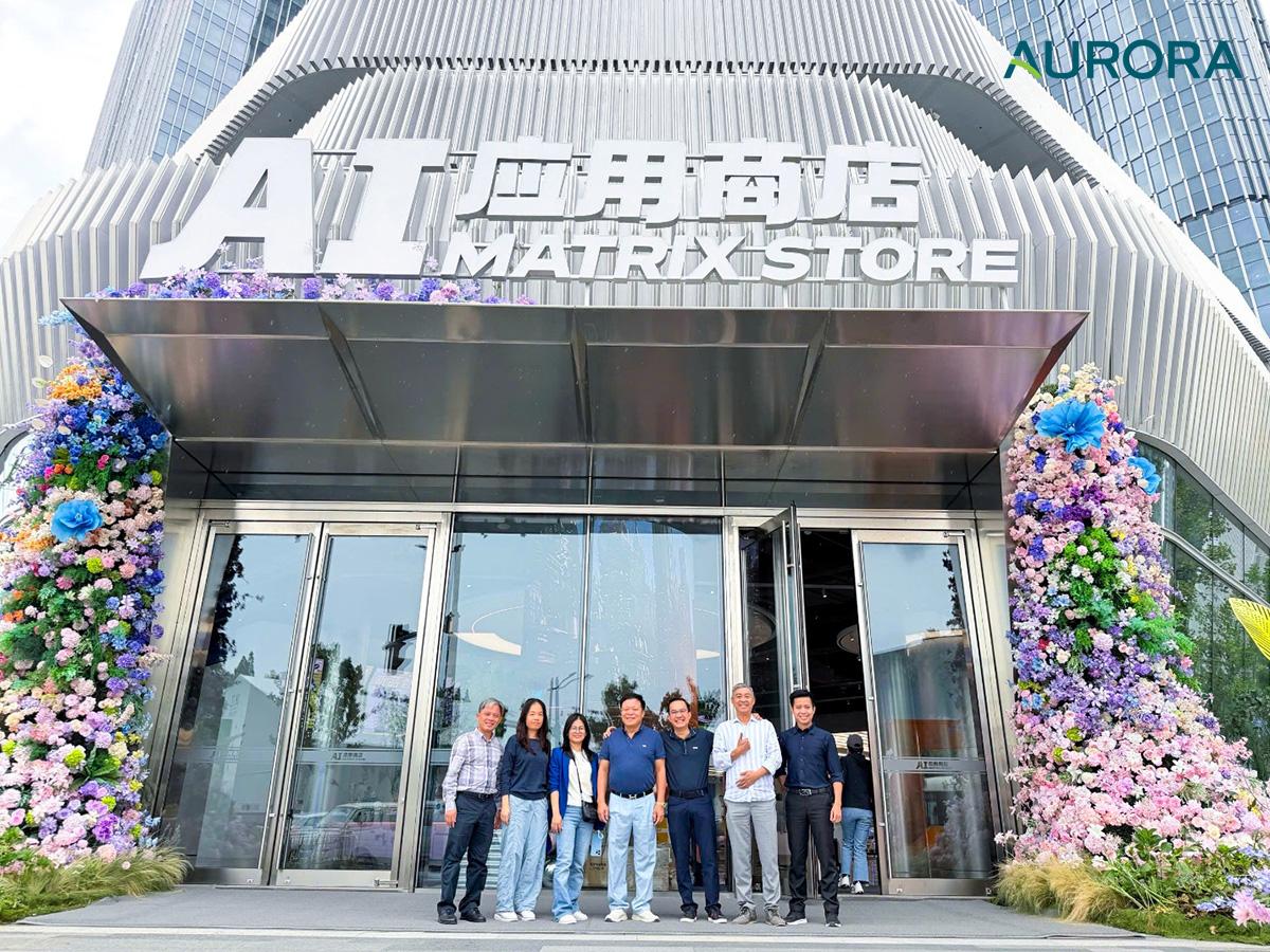 Đoàn Aurora IP tham quan AI Matrix Store