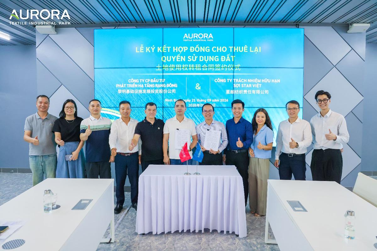 Đại diện Aurora kết Sợi Star Việt